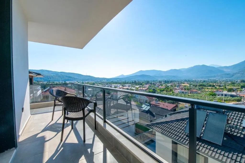 Real estate in Uzumlu
